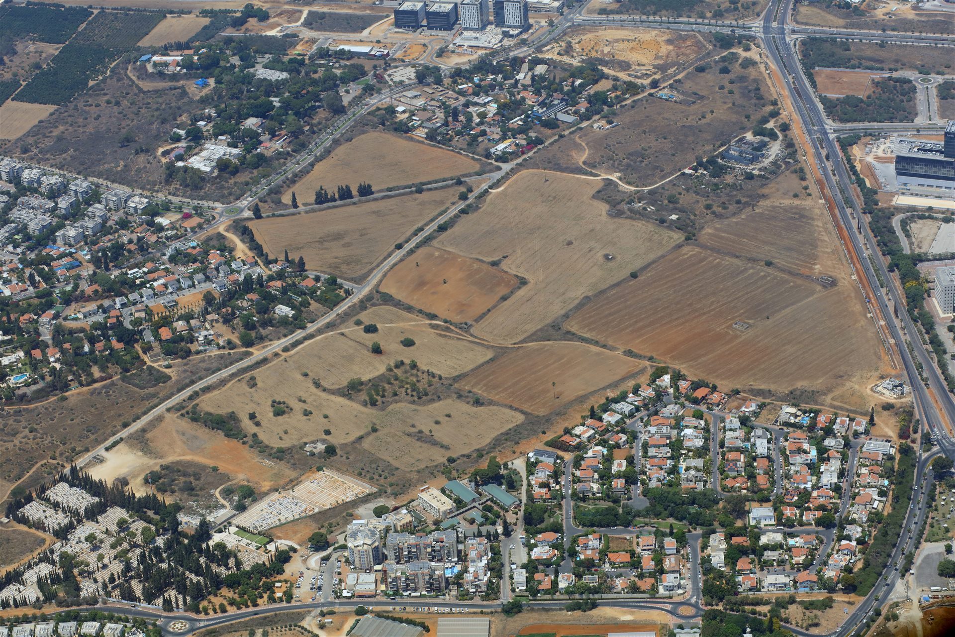צילום אוויר — מבט מדרום